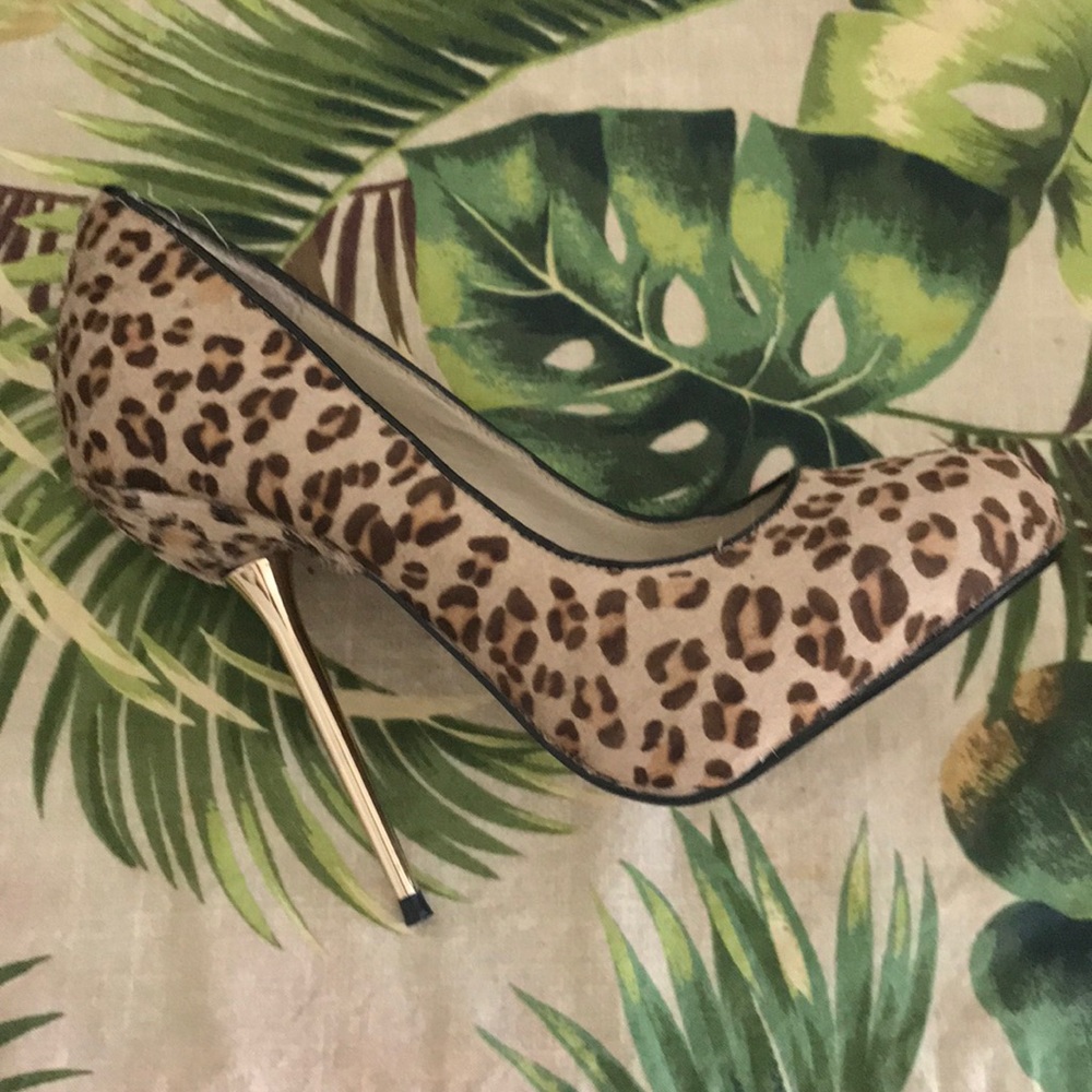 Gold leopard heels